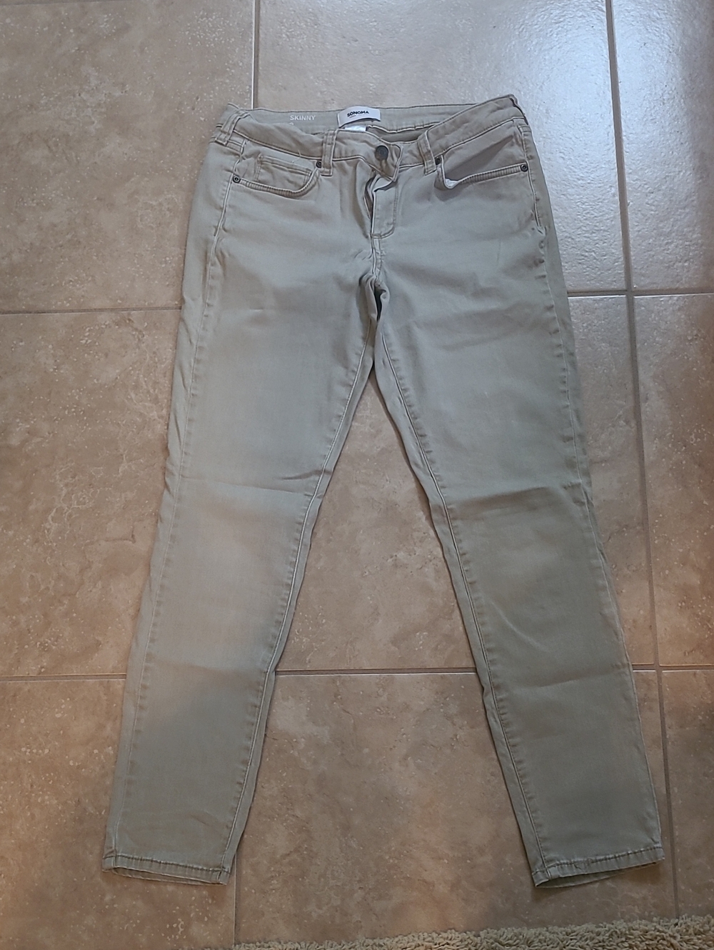 Skinny Jeans in Tan